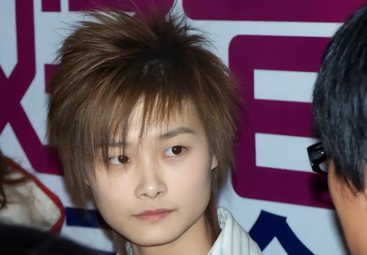 瘫痪身上烂了能活多久__李宇春嫁了个老头