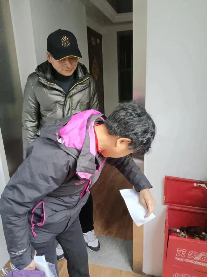小区楼道充电如何处罚__小区充电经常被拔怎么办