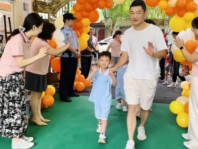 童心润书香阅读悦美__书香润童心内容怎么写