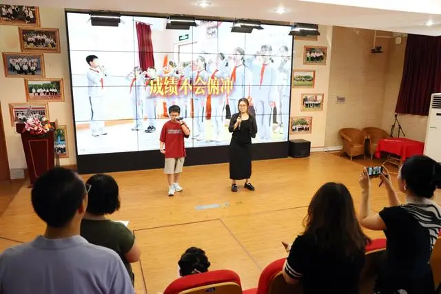神兽归笼的喜悦__神兽归笼的笼怎么写