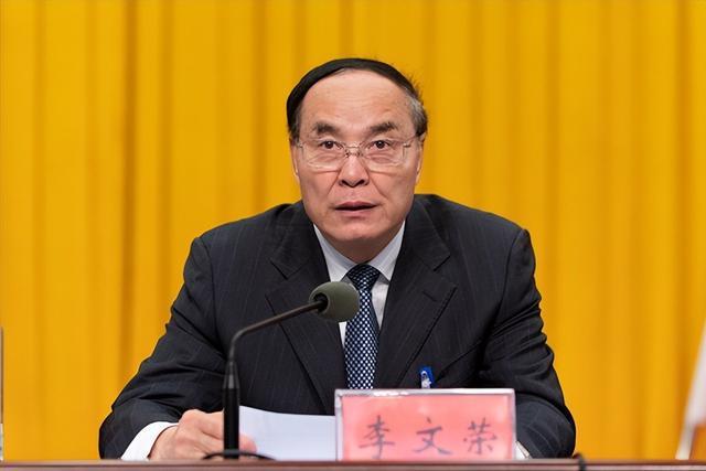 三亚市委原书记童道驰被双开_副部级单位_
