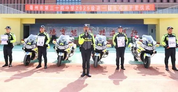 _开学迎新才艺大pk_大班开学迎新周小结