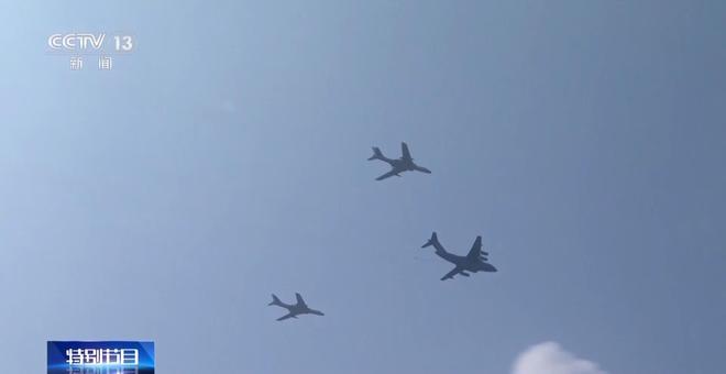 空中力量的加倍器__中国空军空中加油机视频