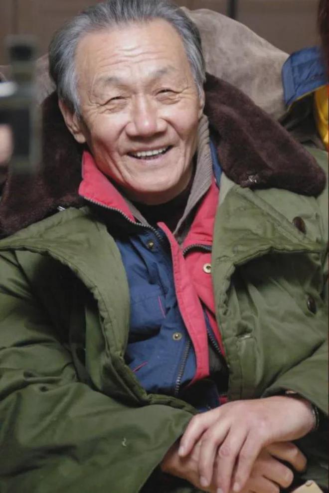 “国民爷爷”田成仁：92岁还坐轮椅上背台词，一生演47次农民