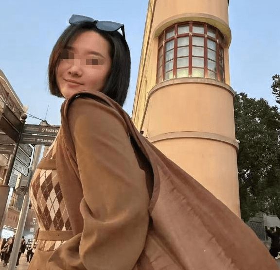 三亚死亡女子家属回应质疑：第二家医院使用了血清抢救，愿意尸检配合调查