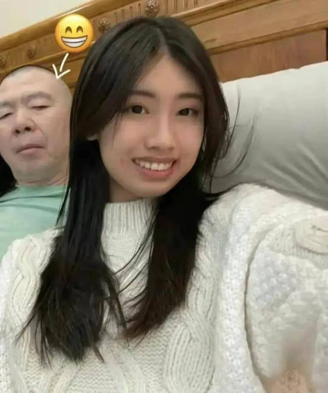 冯小刚是文艺兵吗_冯小刚谈战争_