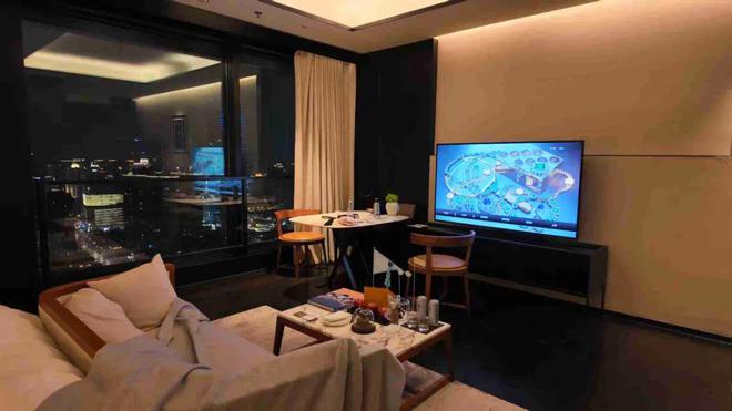 Staycation风潮来了：在酒店里躺平，比旅游更治愈__Staycation风潮来了：在酒店里躺平，比旅游更治愈