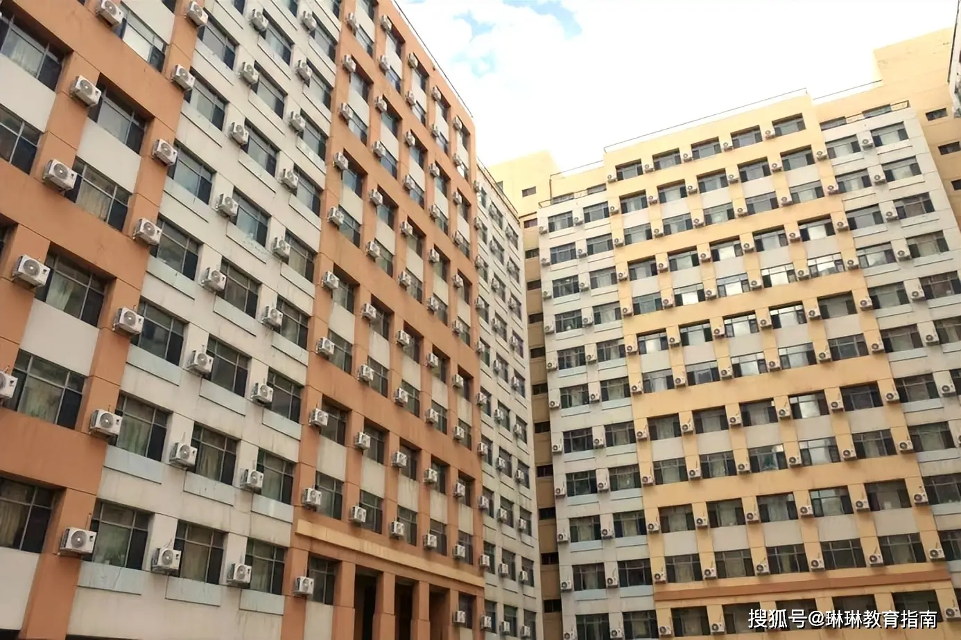 “再不装空调，就没人报了！”哈工大上热搜，空调才是985入场券__“再不装空调，就没人报了！”哈工大上热搜，空调才是985入场券