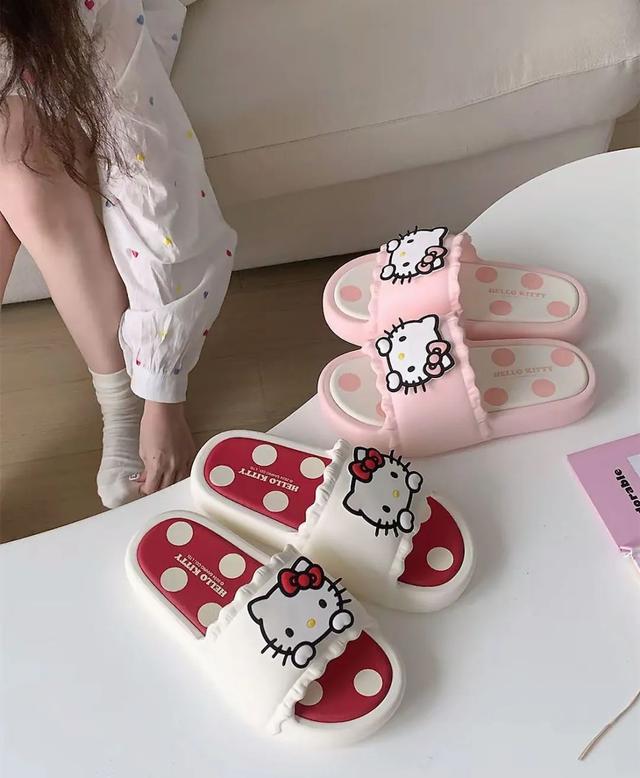 _辣眼睛的脚_脚臭辣眼睛的段子