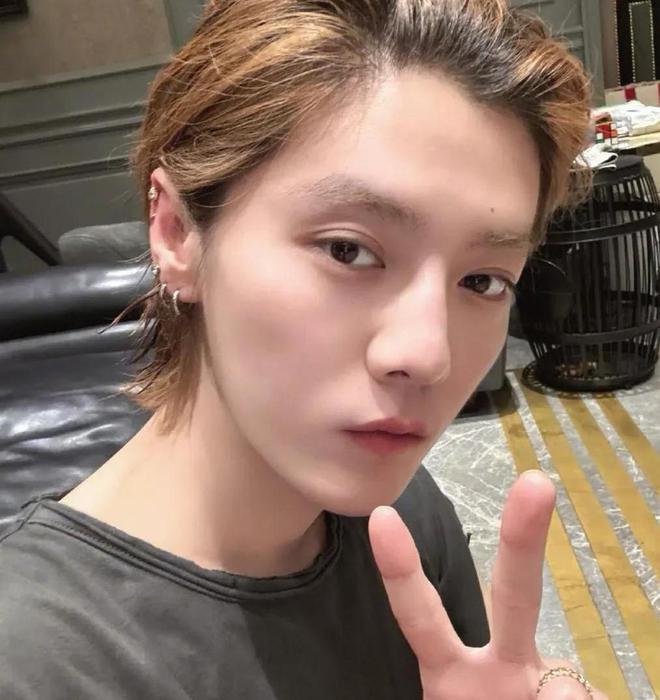 _鹿晗陈赫邓超关系有多好_鹿晗邓超陈赫参加婚礼是哪一期