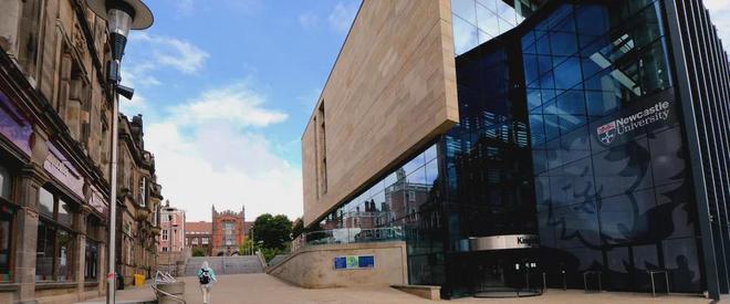 英国中国留学生视频_英国大学录像_