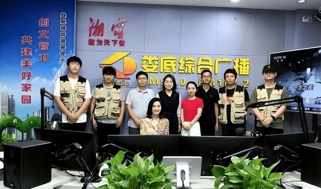 湖南卫视主持人艺人制__湖南卫视辞职的主持人