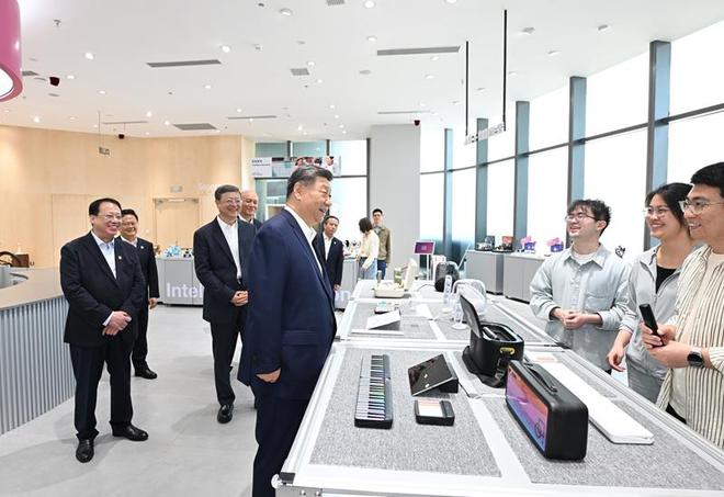 _接力跑的接力棒方法有几种_接力棒起跑握法