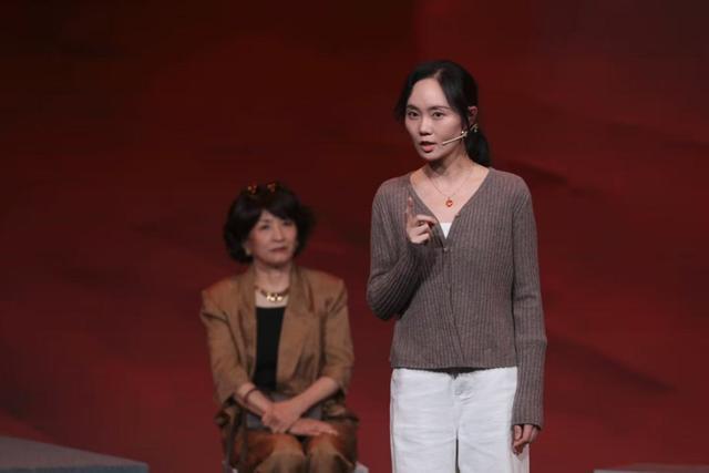 开心就是免疫力，坚持就是胜利！话剧《哎哟，不怕》2.0版演员有话说__开心就是免疫力，坚持就是胜利！话剧《哎哟，不怕》2.0版演员有话说