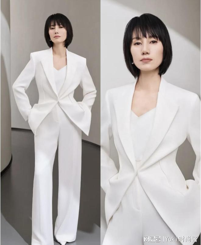 当女明星集体扮嫩时，袁泉用“无龄美学”杀疯了：47岁活成了30岁__当女明星集体扮嫩时，袁泉用“无龄美学”杀疯了：47岁活成了30岁