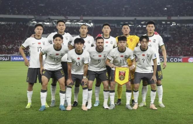 国足败伊朗__国足vs印尼