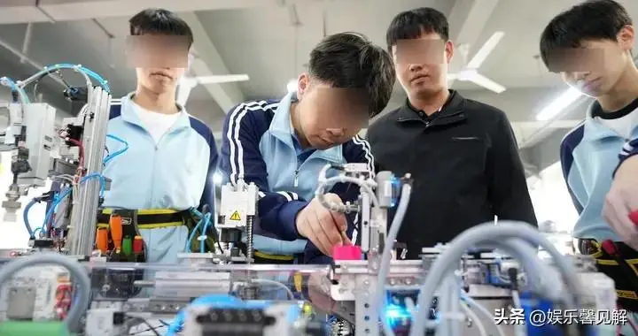 普职分流焦虑蔓延，一半学生上不了普高？人民日报早已给出答案__普职分流焦虑蔓延，一半学生上不了普高？人民日报早已给出答案