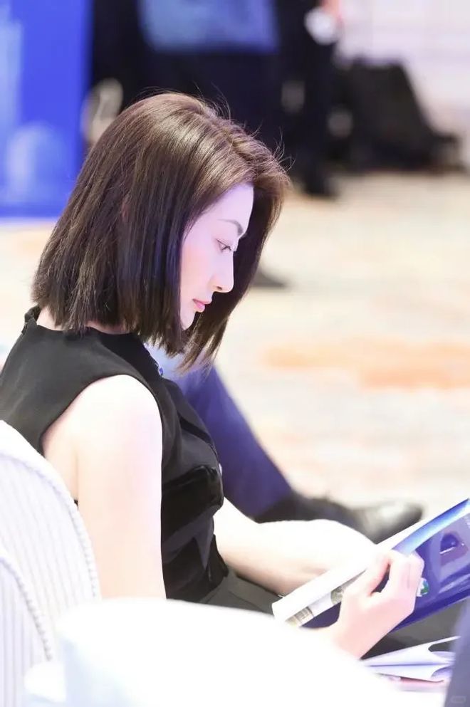 _继承者的女主人叫什么名字_继承者们原创女主小说晋江