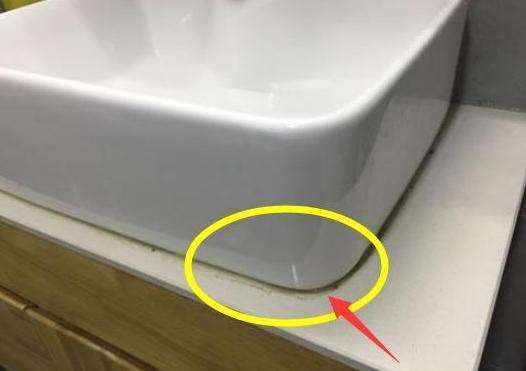 新房子装修入住不适表现_装修房子入住后反应_