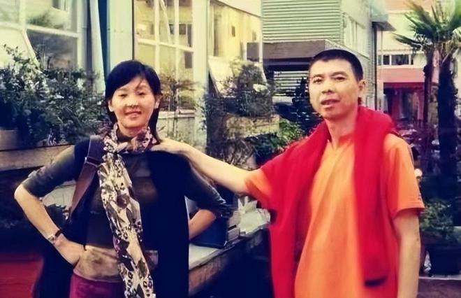 _冯小刚徐帆养女_冯小刚徐帆真实感情