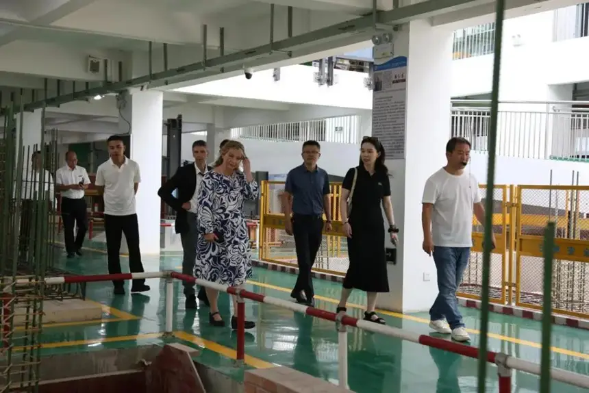 贵州水职院与德国HWK、广州易德签署三方协议 承续合作根基 深化双元制职教探索_贵州水职院与德国HWK、广州易德签署三方协议 承续合作根基 深化双元制职教探索_