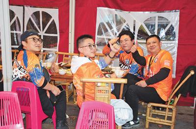 小小票根“串起”长长消费链（经济新方位）_小小票根“串起”长长消费链（经济新方位）_
