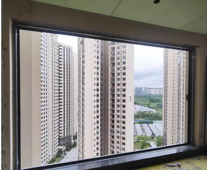 _阳台有风怎么办_阳台落地窗装修效果图