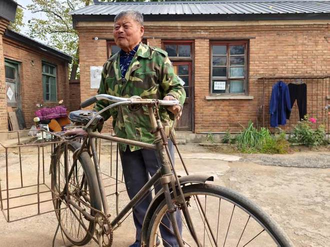 王国明：传承“背篓精神”50年，将商品和人情味送到顾客手上__王国明：传承“背篓精神”50年，将商品和人情味送到顾客手上
