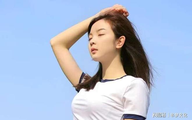 得知妻子要为白月光做试管后，我毅然离开，妻子急疯了
