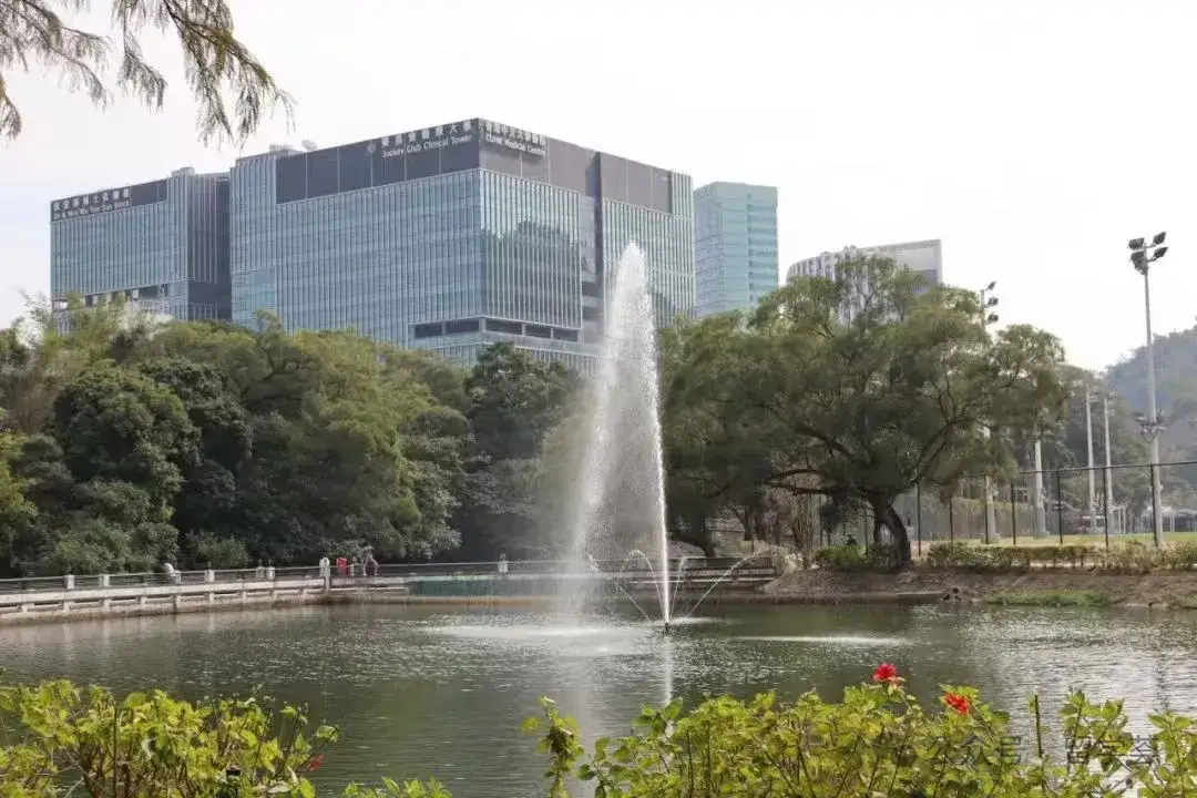 _香港留学硕士费用_香港硕士留位费多少钱