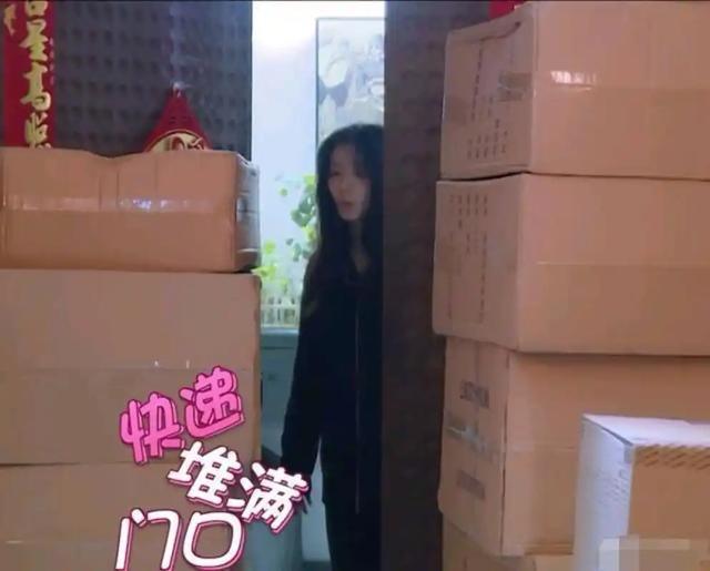 _48岁李维嘉现状曝光：5人中混最惨，瘦脱相、被疑患上“精神病”_48岁李维嘉现状曝光：5人中混最惨，瘦脱相、被疑患上“精神病”
