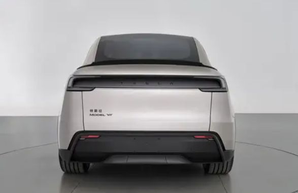 特斯拉长轴距版__40万，6座，3米轴距！特斯拉Model Y L参数曝光，理想L8对手来了