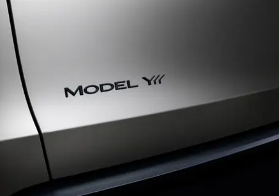 _40万，6座，3米轴距！特斯拉Model Y L参数曝光，理想L8对手来了_特斯拉长轴距版