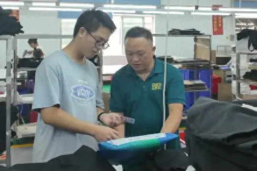 名为平凡，实为不凡！工厂打工时，他收到北航录取通知书