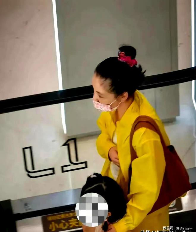 肢体亲密升级_亲密图片肢体_