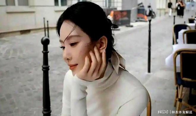 _刘诗诗恩爱_吴奇隆刘诗诗年龄差多少岁