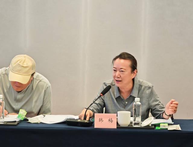 文学采风形式__贵州艺术采风总结