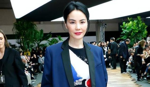 谢霆锋久违演唱会重磅回归，王菲惊喜现身引爆全场
