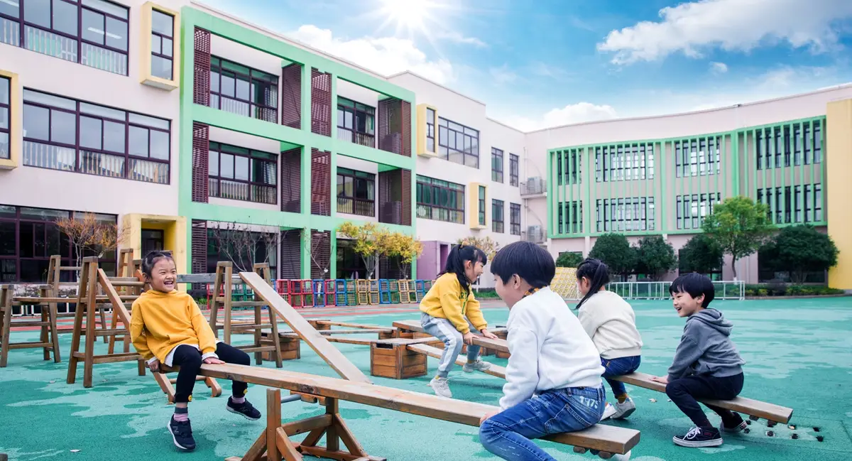孩子上小学后才明白，“公立”和“私立”幼儿园的差别，别选错了_孩子上小学后才明白，“公立”和“私立”幼儿园的差别，别选错了_