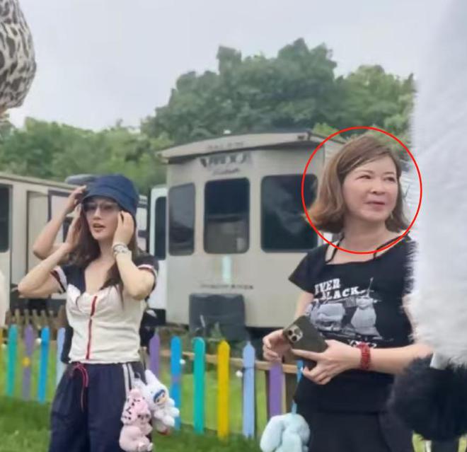 章子怡老戏骨喝酒_章子怡说的老演员是谁_