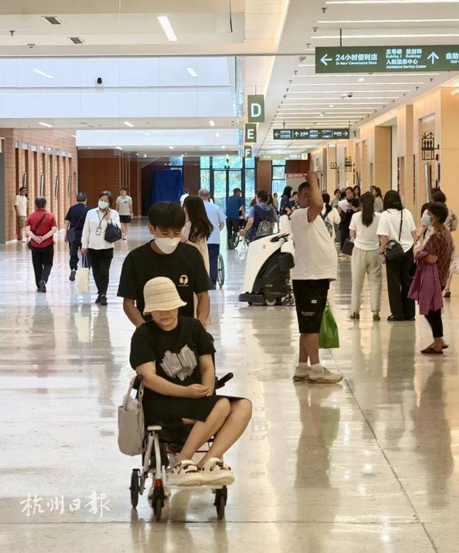 杭州人结婚_杭州结婚率低_