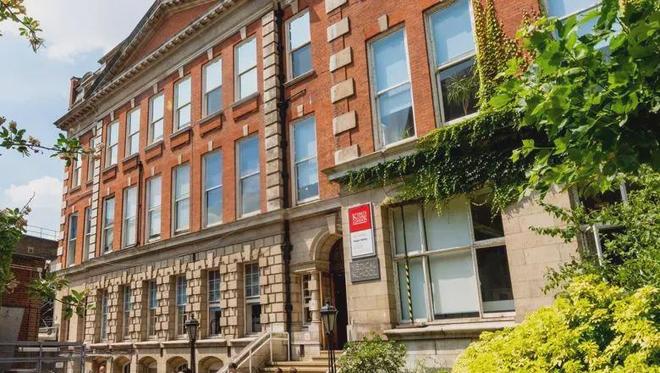 英国留学生条件__英国留学生好申请吗