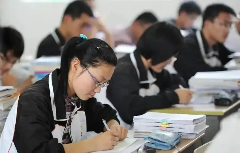 未来10年民办高校迎来大考，公办学校也不好过