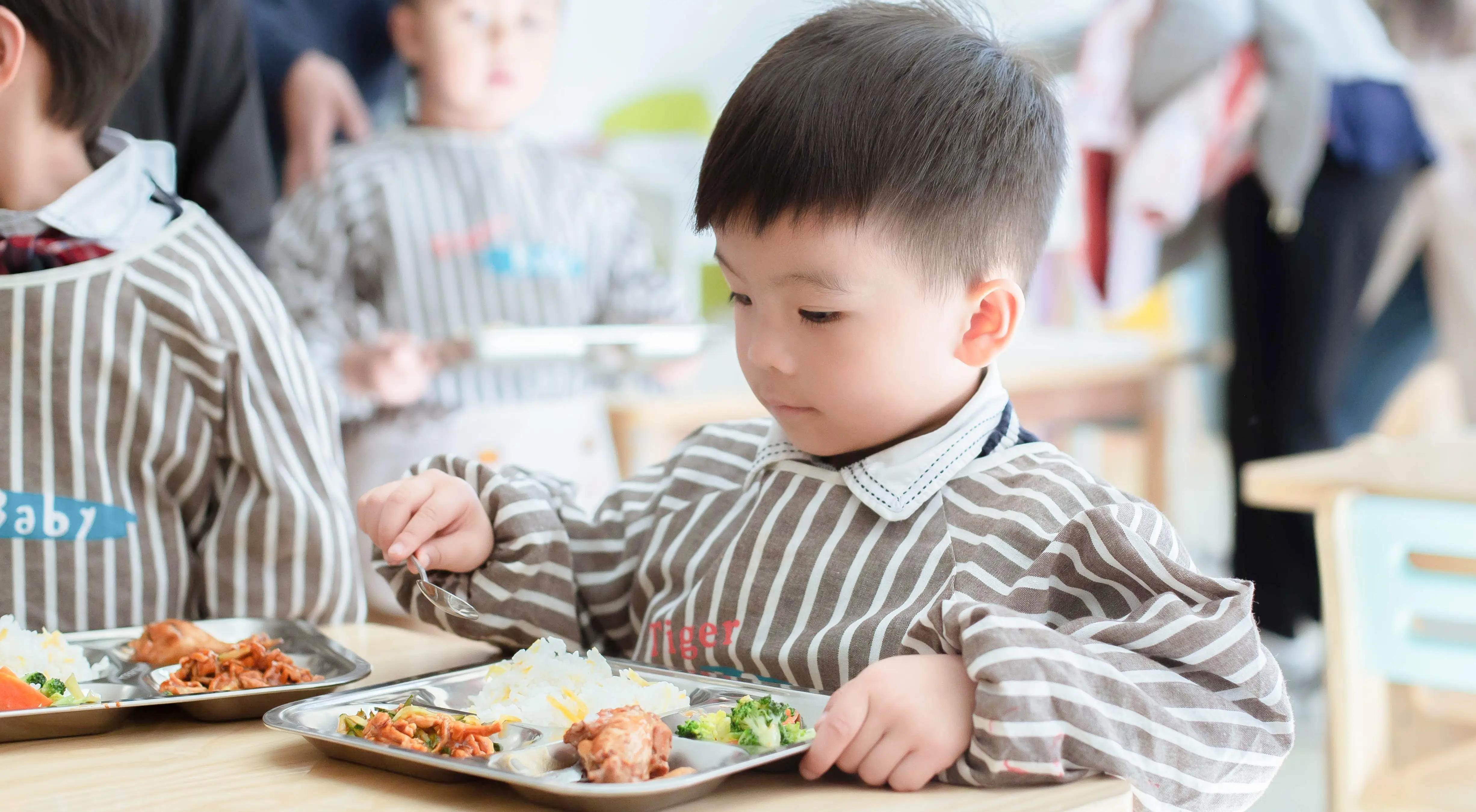 _幼儿园开学分班是随机还是套路？班主任不明说，咱们父母也要知道_幼儿园开学分班是随机还是套路？班主任不明说，咱们父母也要知道