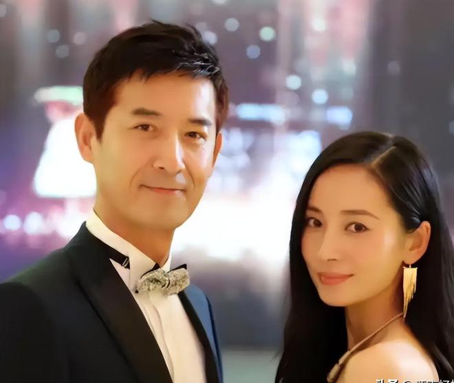 _他俩原来是夫妻，相差16岁从戏里甜到戏外，如今儿女双全幸福圆满_他俩原来是夫妻，相差16岁从戏里甜到戏外，如今儿女双全幸福圆满