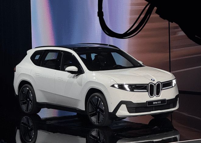 2026年国产上市 新世代BMW iX3慕尼黑车展发布