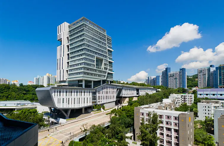 2025名校来了丨香港城市大学50+专业面向全国计划招生300名，英语最低分数线为120