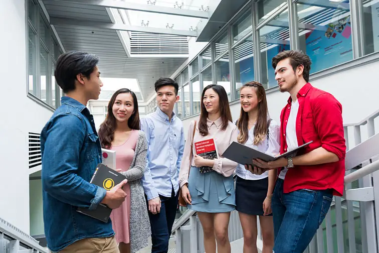 分数线英语__英语类学校排名及录取分数