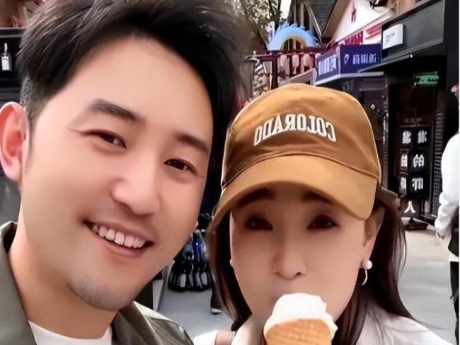 怀孕晒幸福的心情说说短语_孕妇朋友圈晒肚子说说_