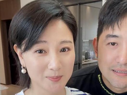 孕妇朋友圈晒肚子说说_怀孕晒幸福的心情说说短语_